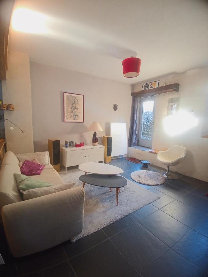 Maison De Village Bourdeaux Esterno foto